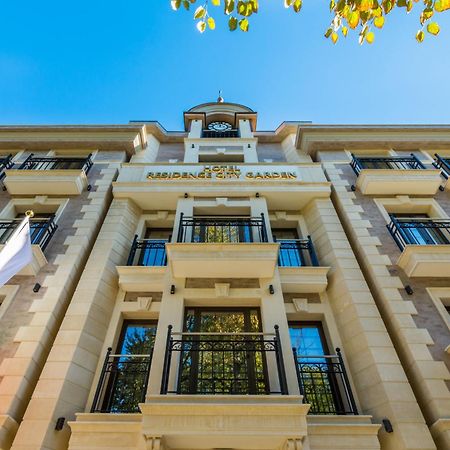 Residence City Garden - Certificate Of Excellence Top 10 Best Five-Stars City Hotels For 2024 Awarded By Htif Plovdiv Exteriör bild