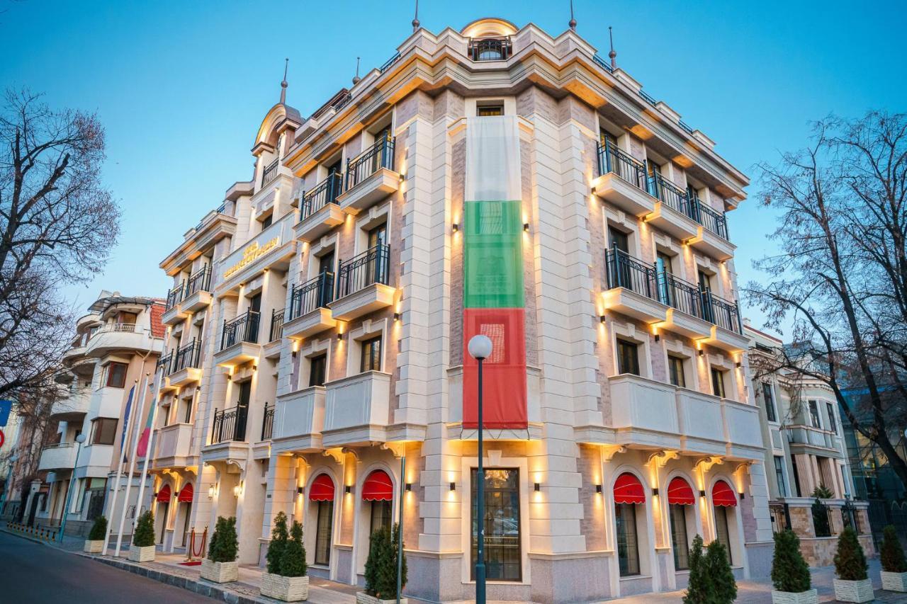 Residence City Garden - Certificate Of Excellence Top 10 Best Five-Stars City Hotels For 2024 Awarded By Htif Plovdiv Exteriör bild
