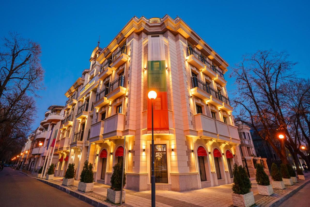 Residence City Garden - Certificate Of Excellence Top 10 Best Five-Stars City Hotels For 2024 Awarded By Htif Plovdiv Exteriör bild