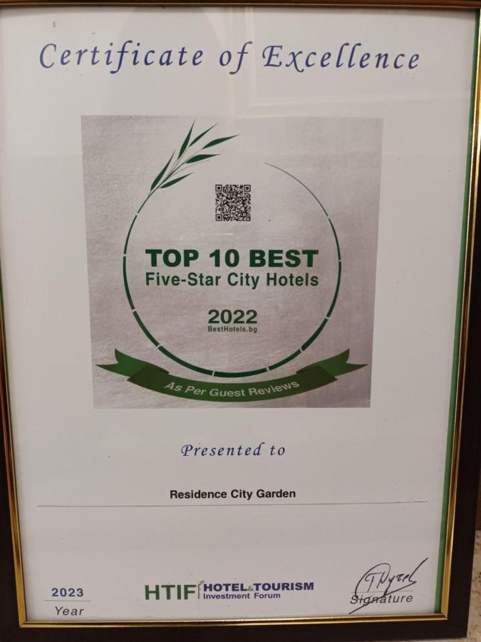 Residence City Garden - Certificate Of Excellence Top 10 Best Five-Stars City Hotels For 2024 Awarded By Htif Plovdiv Exteriör bild