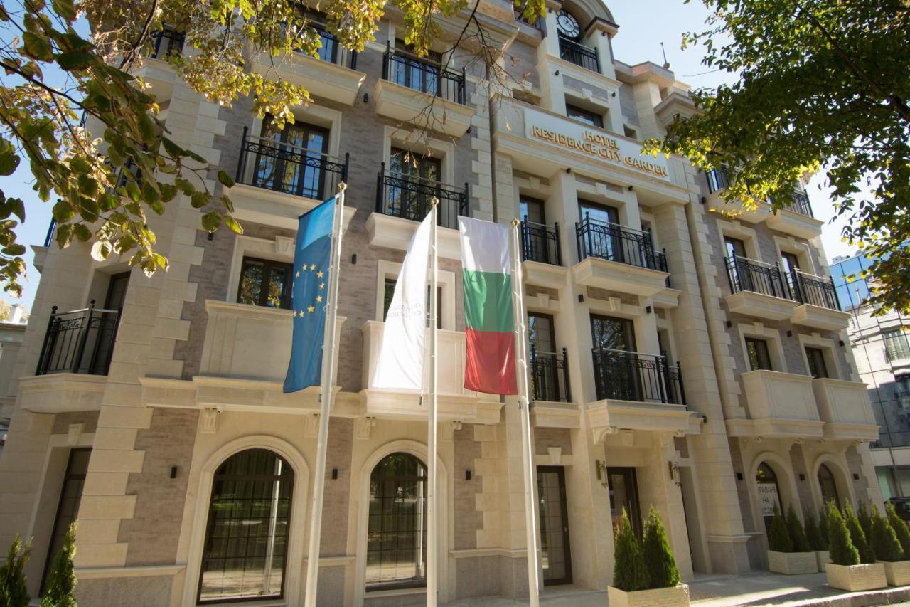 Residence City Garden - Certificate Of Excellence Top 10 Best Five-Stars City Hotels For 2024 Awarded By Htif Plovdiv Exteriör bild
